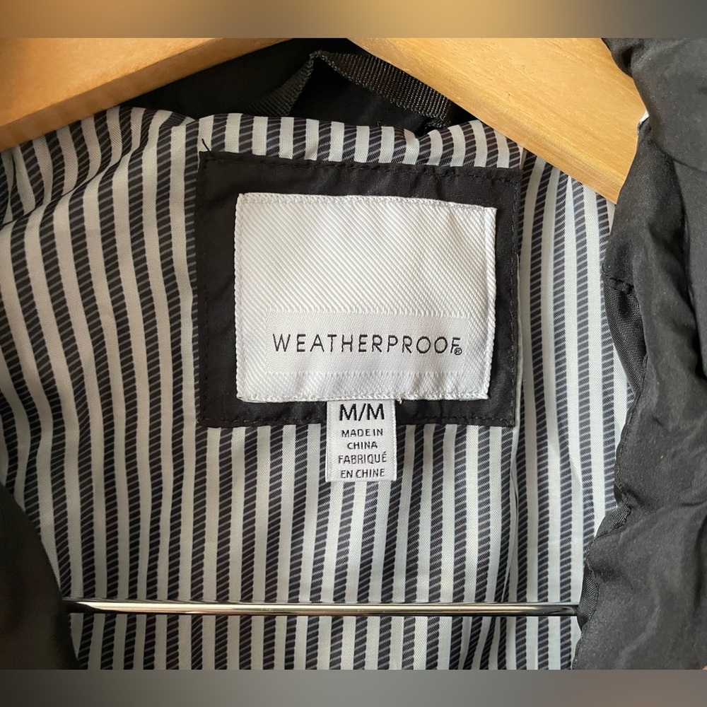 🔊 Weatherproof | NEW Black Coat - Picture 3 of 5
